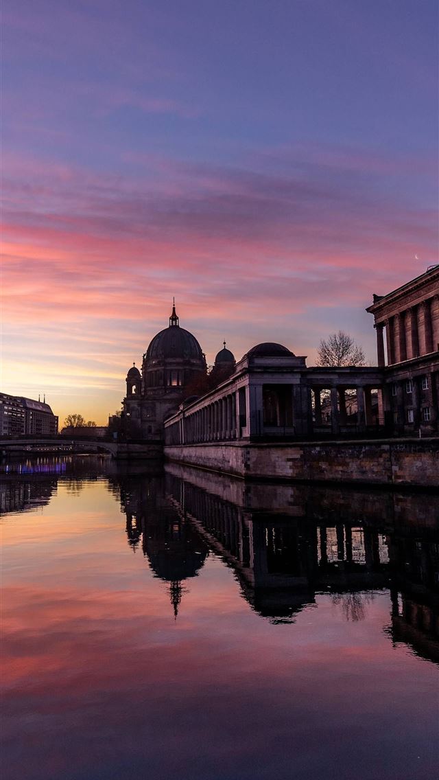 1284x2778 ITAP of the sunrise in Berlin by BenchR photos ama... - berlin iPhone Wallpaper