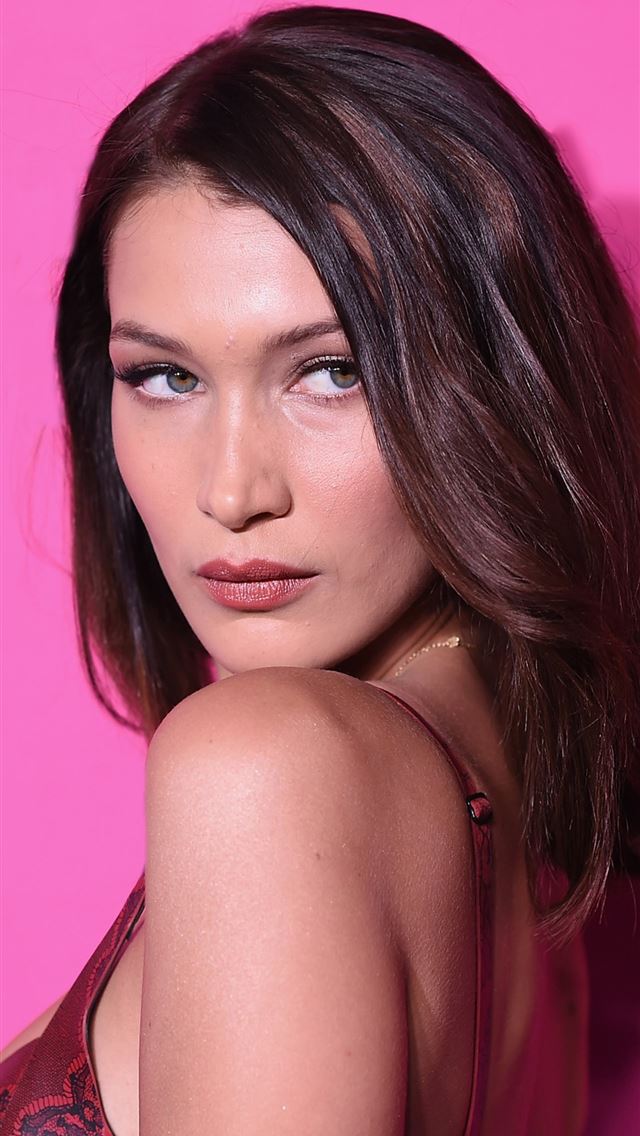 1284x2778 Bella Hadid 2017 Sony Xperia X XZ Z5 Premium HD 4k... - bella hadid iPhone Wallpaper