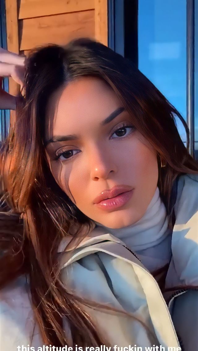 1284x2778 Kᴇɴɴʏ - kendall jenner iPhone Wallpaper
