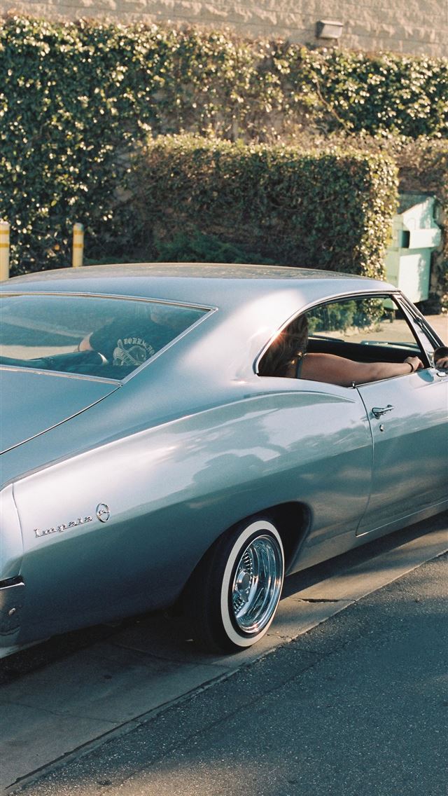 1284x2778 1967 chevrolet impala - 1967 chevrolet impala iPhone Wallpaper
