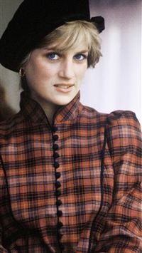 Most Memorable Pictures of Princess Diana wallpaper
