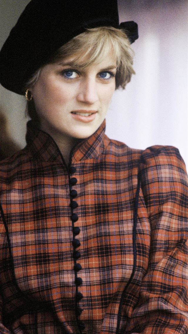 1284x2778 Most Memorable Pictures of Princess Diana - princess diana iPhone Wallpaper