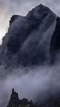 Scotland or Mordor A misty view of The Storr Isle ... wallpaper