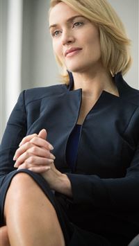 Kate Winslet Cave wallpaper