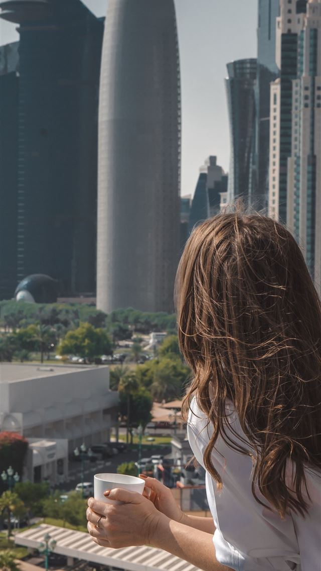 1284x2778 48 hours in Doha - qatar iPhone Wallpaper