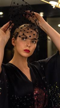 Memorable Fashion Moments From 'Killing Eve' wallpaper