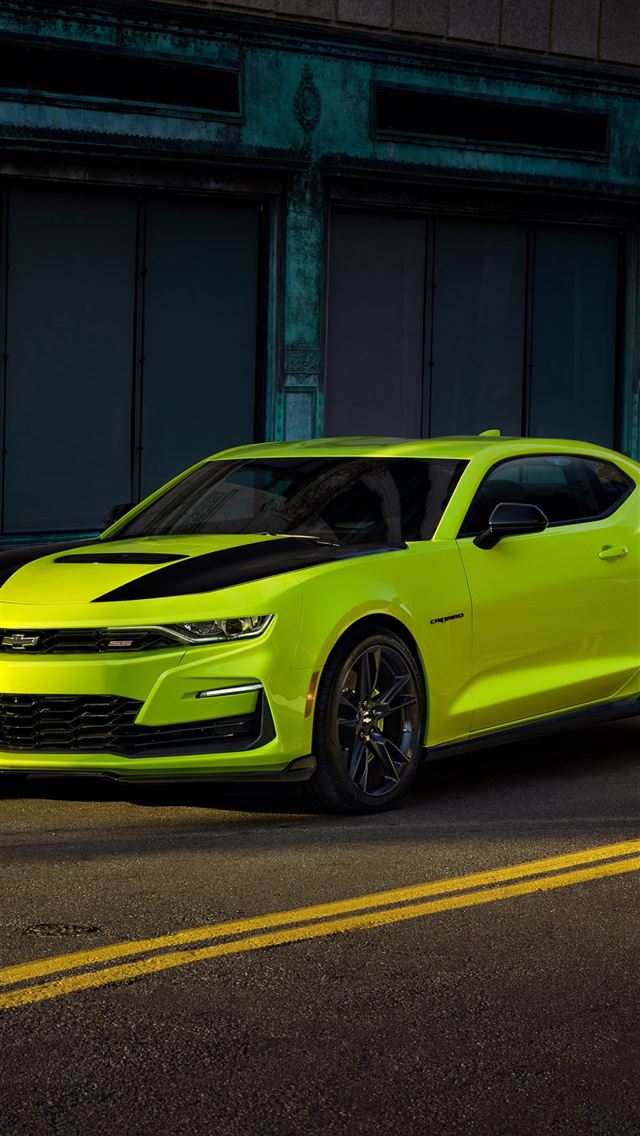 1284x2778 2019 chevrolet camaro - 2019 chevrolet camaro iPhone Wallpaper