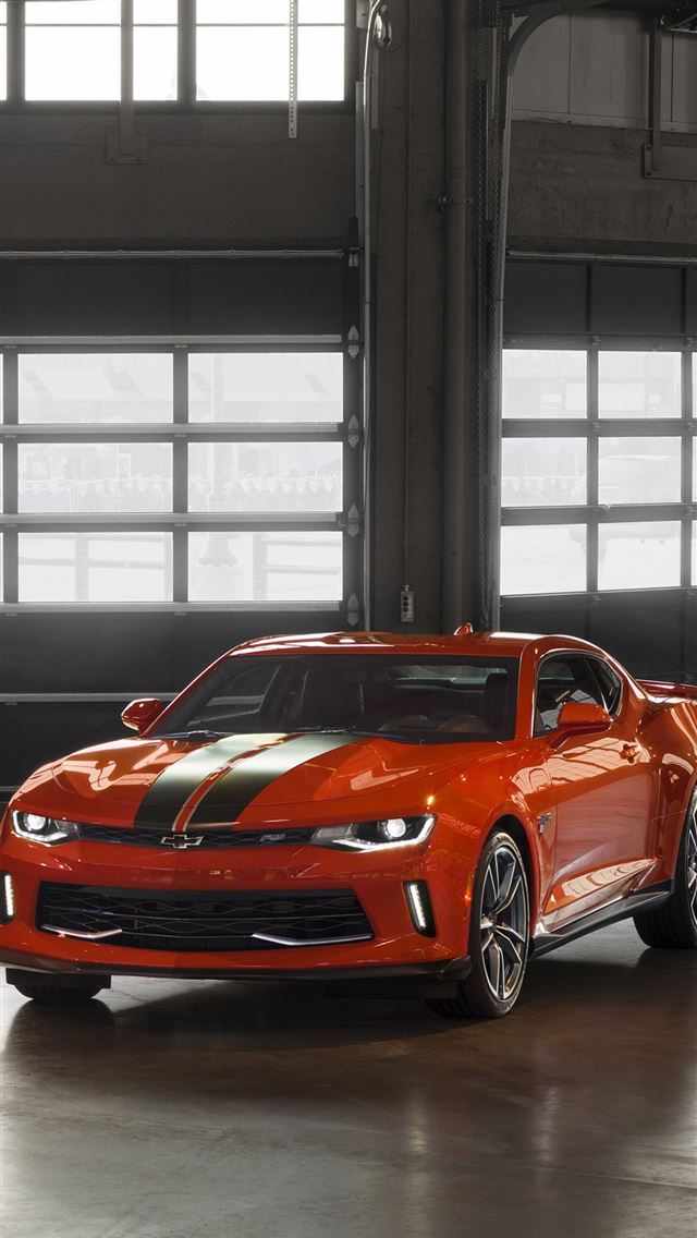 1284x2778 2019 chevrolet camaro - 2019 chevrolet camaro iPhone Wallpaper
