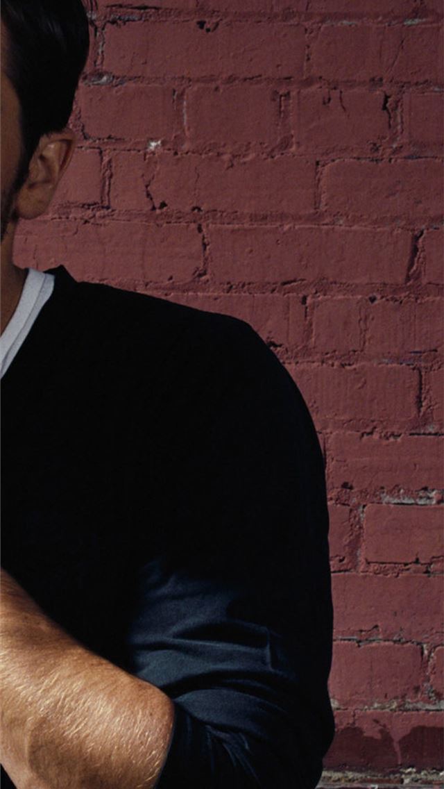 1284x2778 Jake Gyllenhaal Hd Images Resolution HD Celebritie... - jake gyllenhaal iPhone Wallpaper