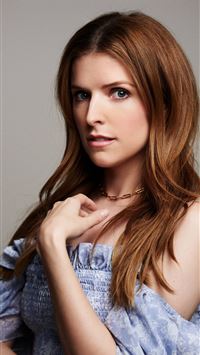 Anna Kendrick Backstage Magazine 2020 Sony Xperia ... wallpaper