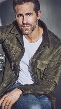 ryan reynolds wallpaper