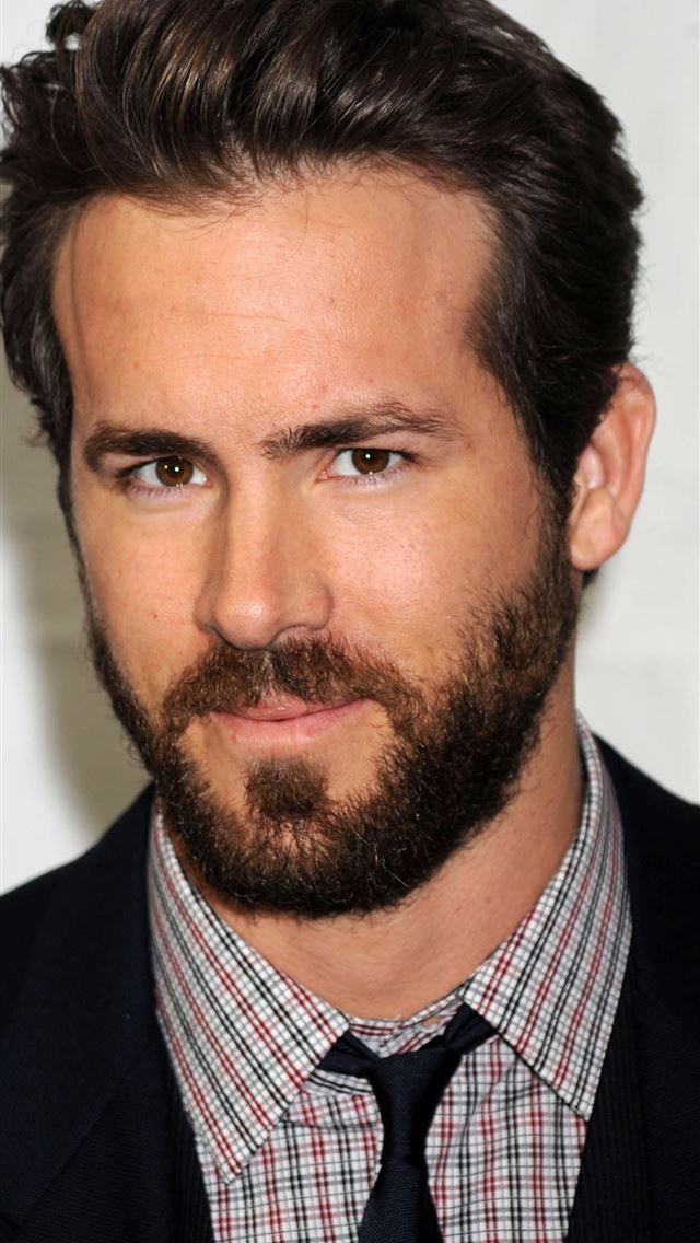 1284x2778 ryan reynolds - ryan reynolds iPhone Wallpaper