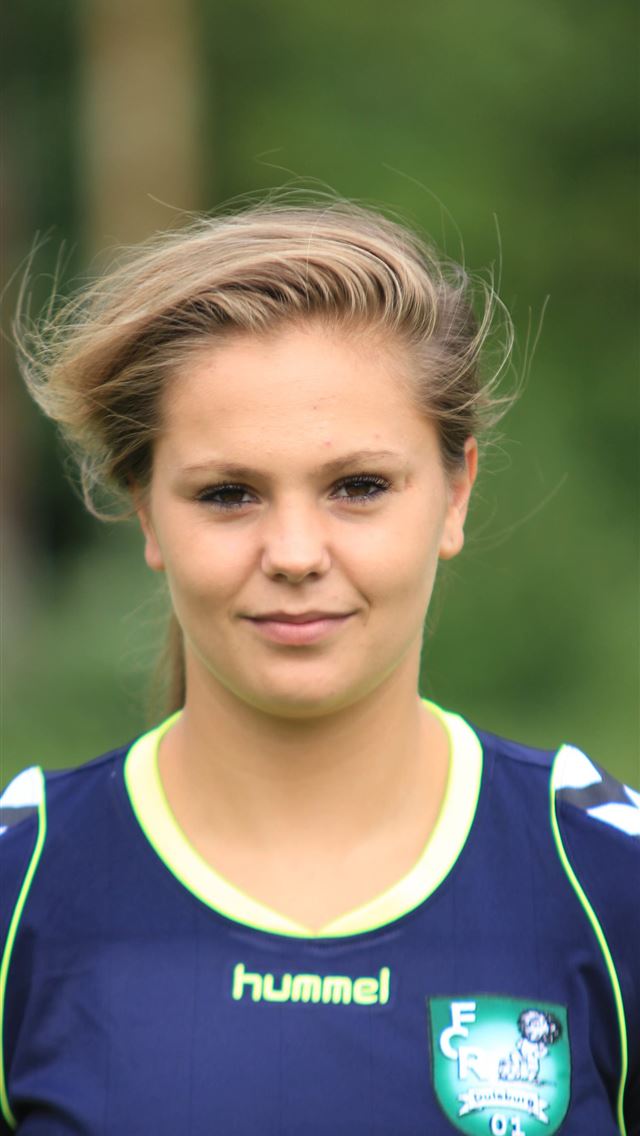 1284x2778 lieke martens - lieke martens iPhone Wallpaper