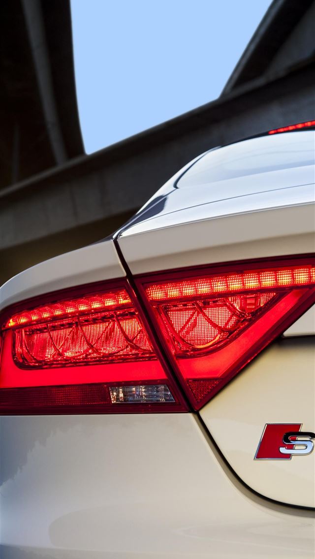 1284x2778 audi a7 - audi a7 iPhone Wallpaper