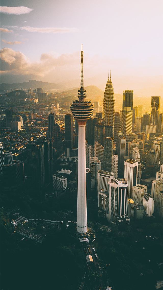 1284x2778 kuala lumpur - kuala lumpur iPhone Wallpaper