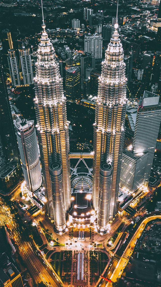 1284x2778 kuala lumpur - kuala lumpur iPhone Wallpaper