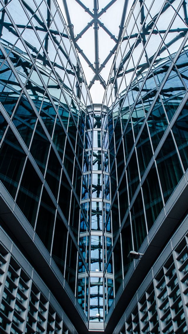 1284x2778 milan city - milan city iPhone Wallpaper