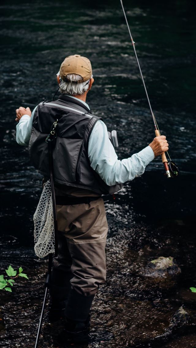 1284x2778 fishing - fishing iPhone Wallpaper