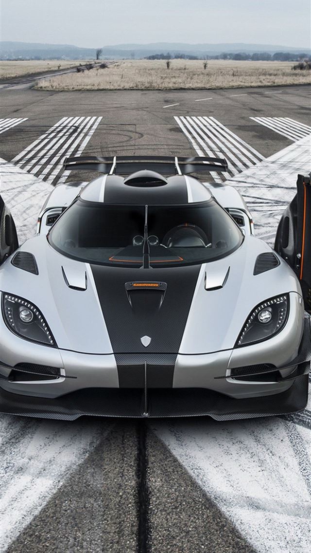 1284x2778 koenigsegg ccxr trevita - koenigsegg ccxr trevita iPhone Wallpaper
