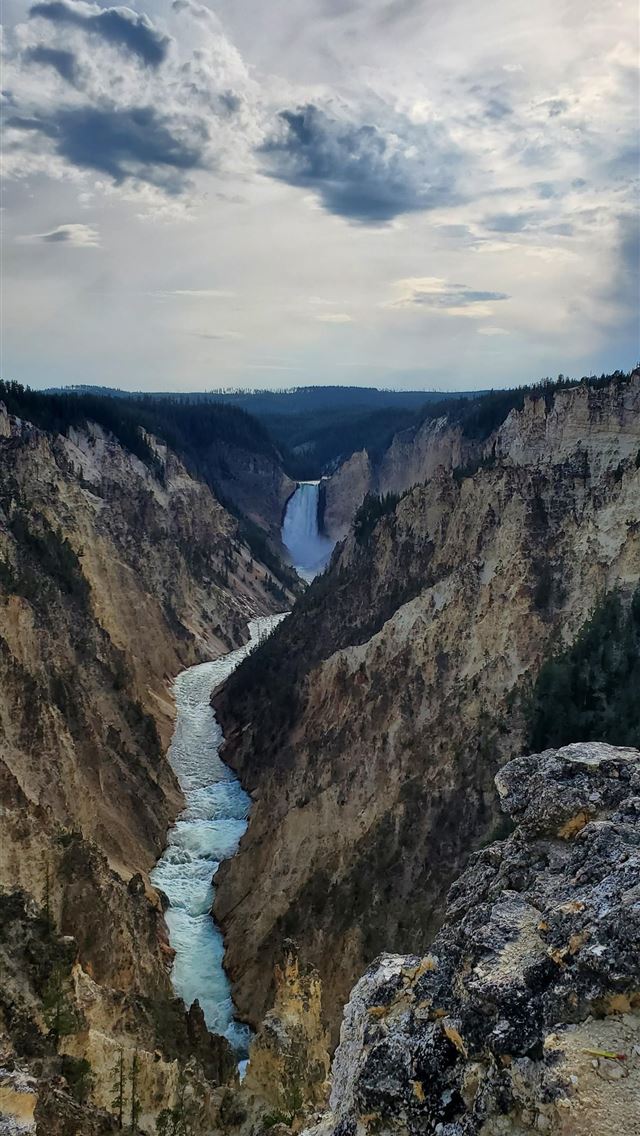 1284x2778 yellowstone national park - yellowstone national park iPhone Wallpaper
