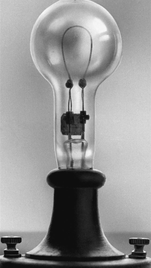 1284x2778 thomas edison - thomas edison iPhone Wallpaper
