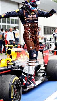 max verstappen wallpaper