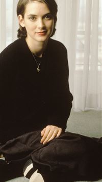 winona ryder wallpaper