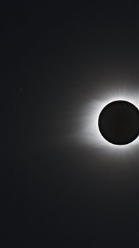 solar eclipse iPhone wallpaper