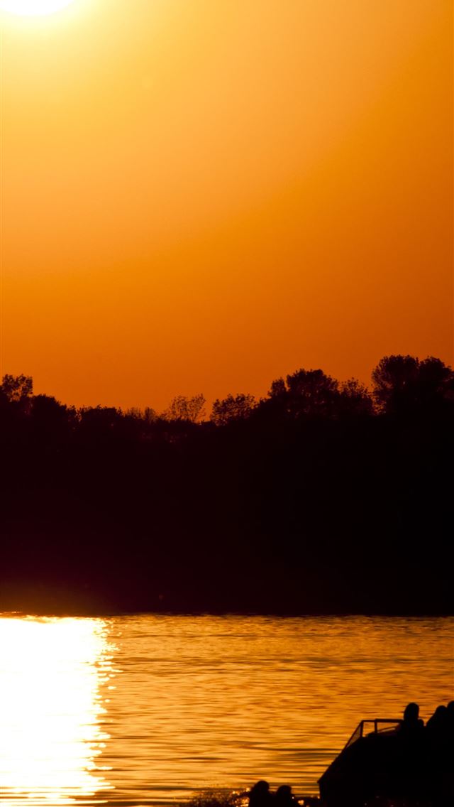 1284x2778 solar eclipse - solar eclipse iPhone Wallpaper