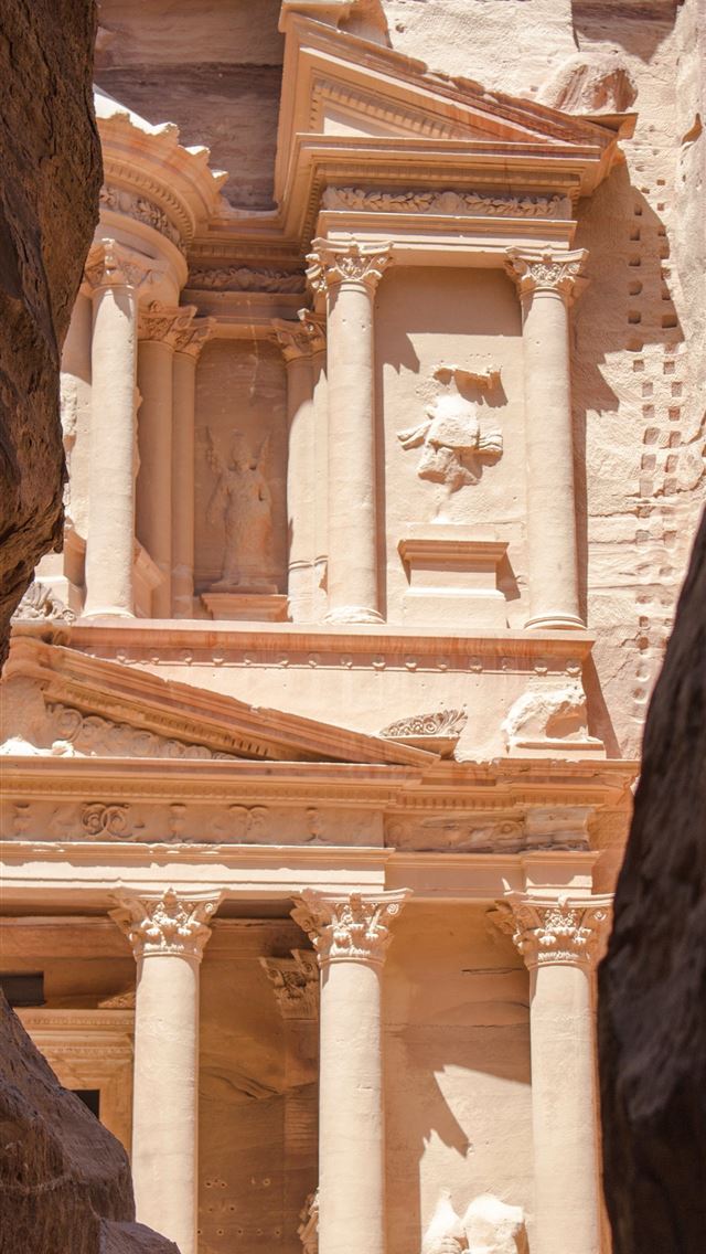 1284x2778 petra - petra iPhone Wallpaper