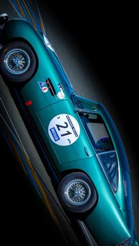 aston martin wallpaper