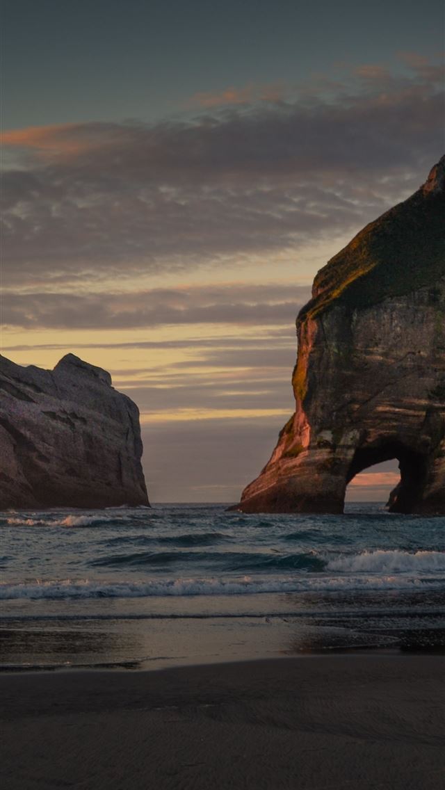 1284x2778 cliff - cliff iPhone Wallpaper