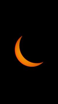 crescent moon wallpaper