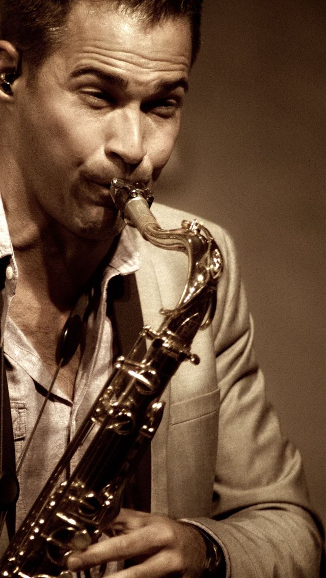 1284x2778 trumpet - trumpet iPhone Wallpaper