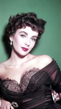 elizabeth taylor wallpaper