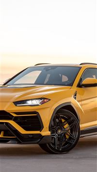 lamborghini urus wallpaper