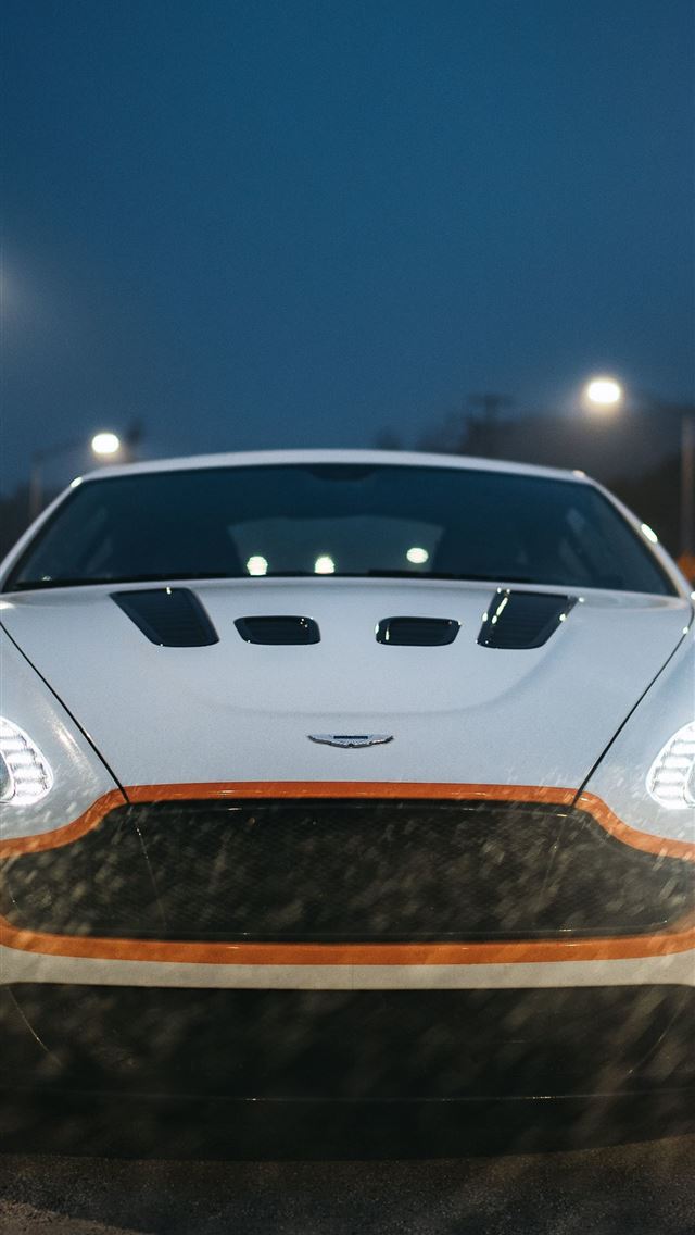 1284x2778 aston martin vantage - aston martin vantage iPhone Wallpaper