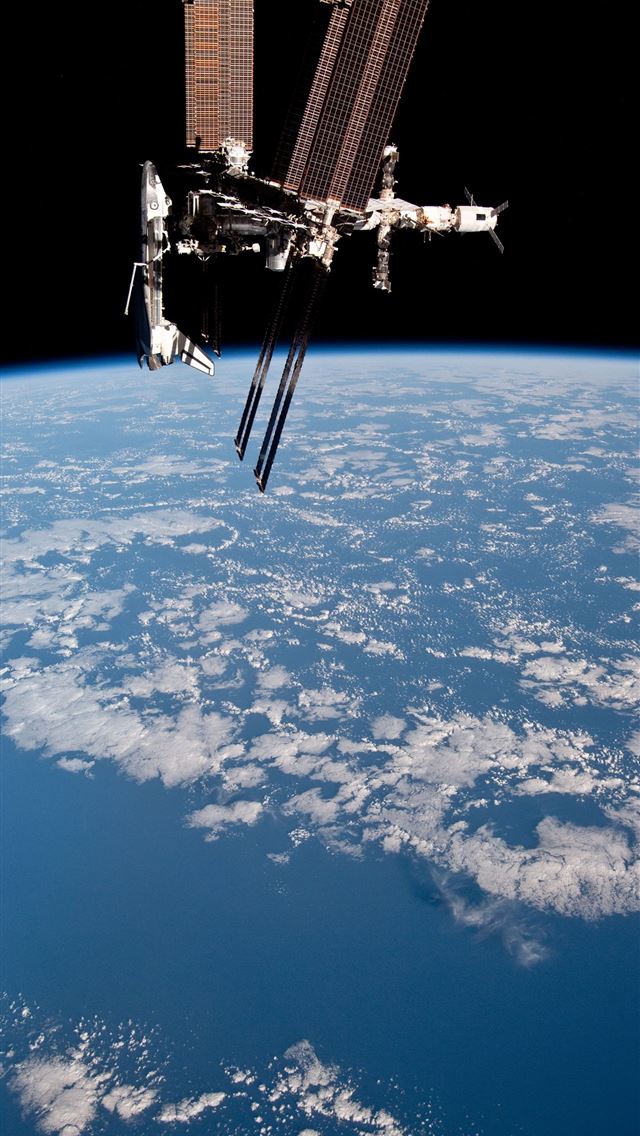 1284x2778 space station - space station iPhone Wallpaper