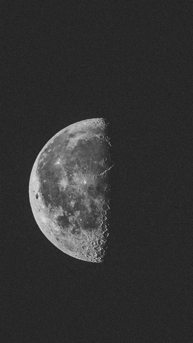 1284x2778 half moon - half moon iPhone Wallpaper