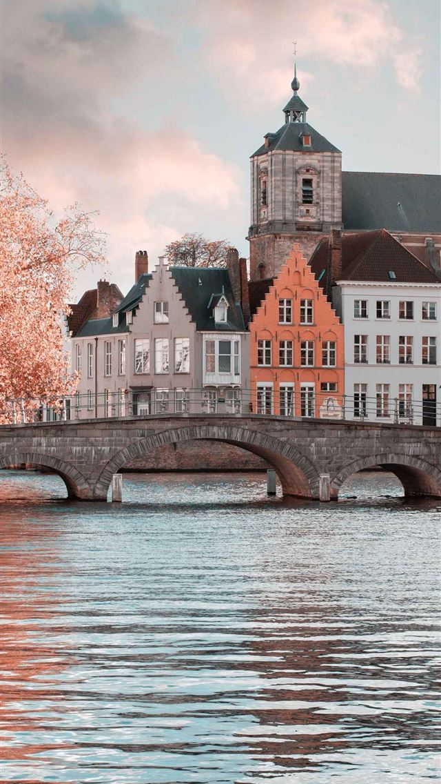 1284x2778 bruges - bruges iPhone Wallpaper