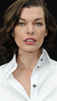 milla jovovich wallpaper