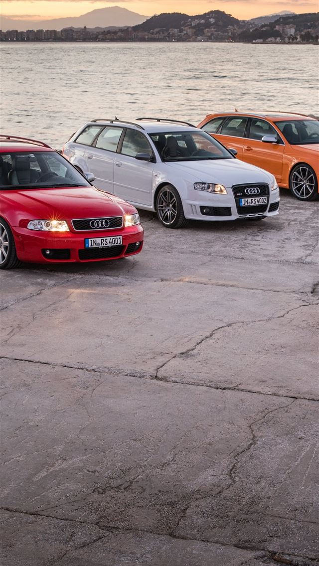 1284x2778 audi rs4 - audi rs4 iPhone Wallpaper