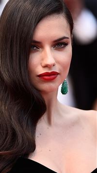 adriana lima wallpaper