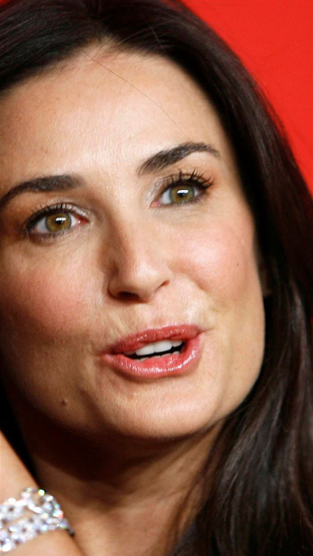 1284x2778 demi moore - demi moore iPhone Wallpaper