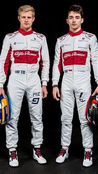 alfa romeo sauber c37 wallpaper