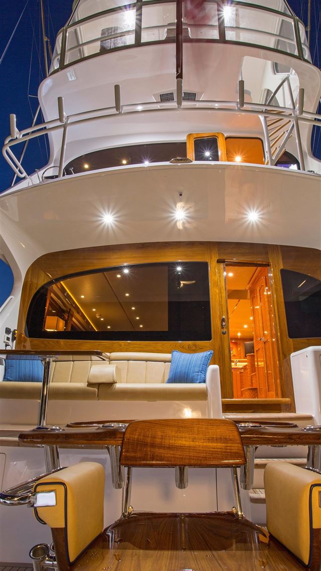 1284x2778 history supreme yacht - history supreme yacht iPhone Wallpaper