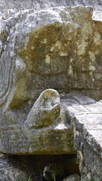 chichen itza wallpaper