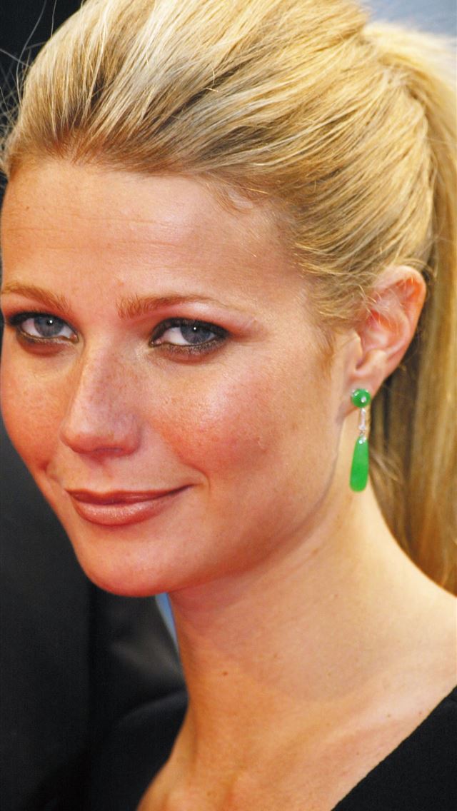 1284x2778 gwyneth paltrow - gwyneth paltrow iPhone Wallpaper