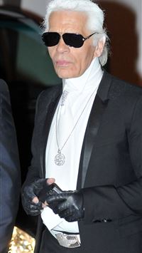 karl lagerfeld wallpaper