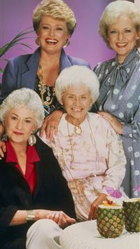 the golden girls wallpaper